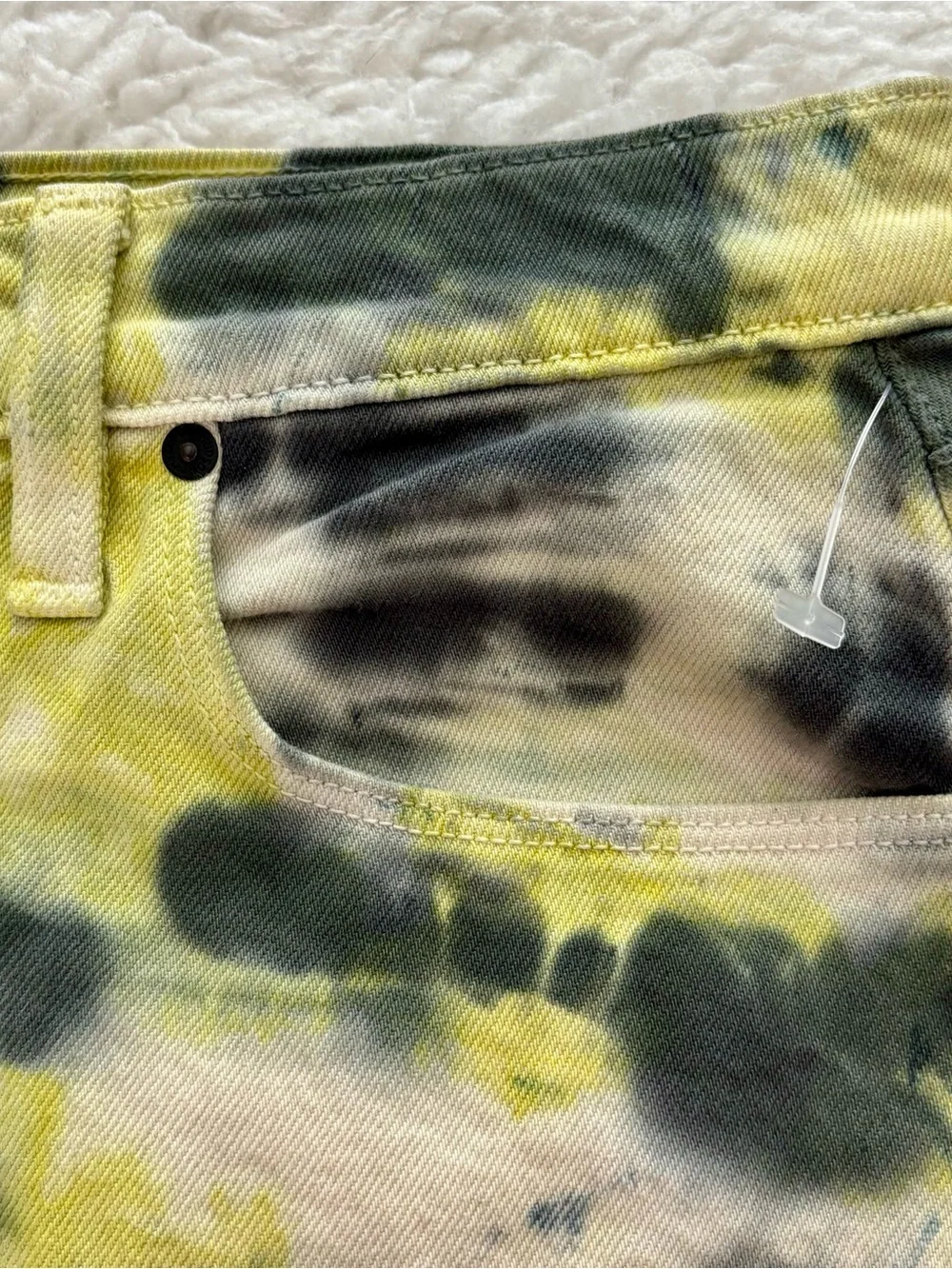 Hudson Jeans Yellow and Black Tie-Dye Mini Skirt size 28